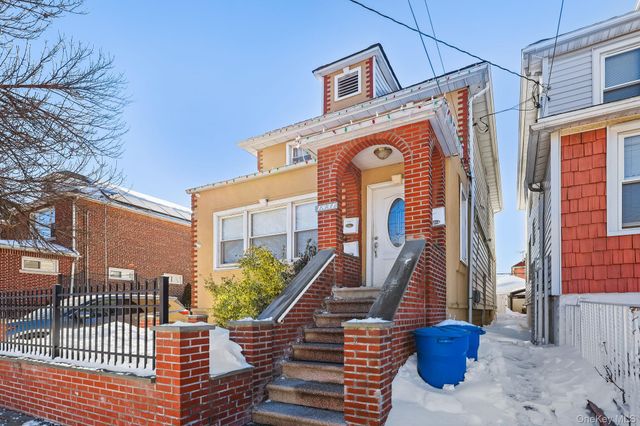 1831 Paulding Avenue, Bronx, NY 10462