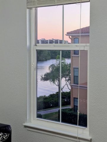 2747 VIA CAPRI 1131, Clearwater, FL 33764