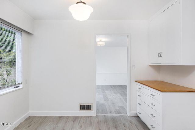 938 S Orange Grove Boulevard C, Pasadena, CA 91105