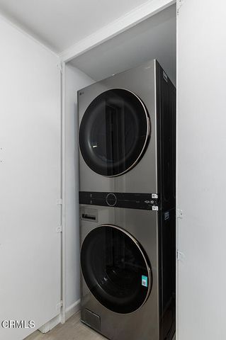 938 S Orange Grove Boulevard C, Pasadena, CA 91105