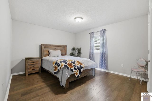 903 Stonebrook, Paducah, KY 42001