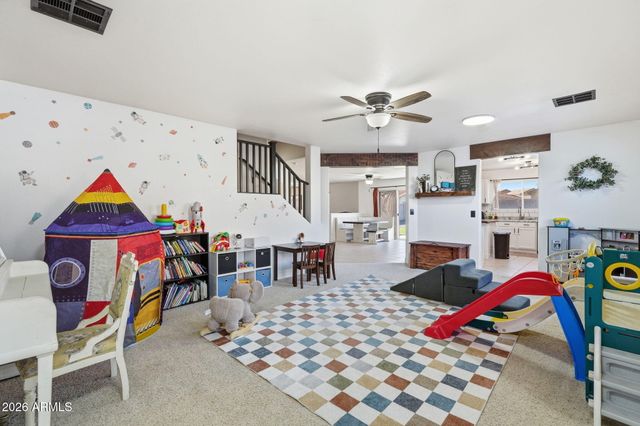 2985 W GOLDMINE MOUNTAIN Drive, San Tan Valley, AZ 85144