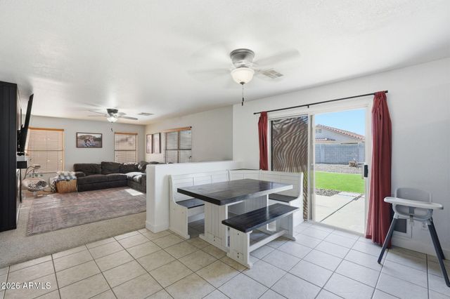 2985 W GOLDMINE MOUNTAIN Drive, San Tan Valley, AZ 85144