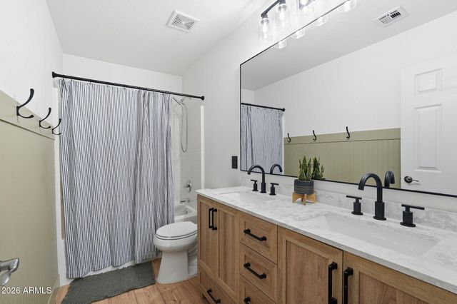 2985 W GOLDMINE MOUNTAIN Drive, San Tan Valley, AZ 85144