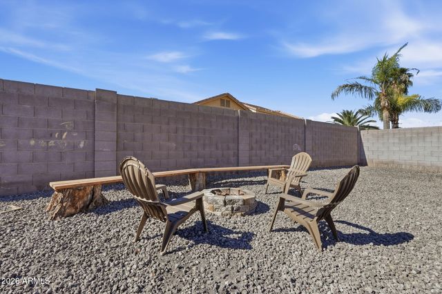 2985 W GOLDMINE MOUNTAIN Drive, San Tan Valley, AZ 85144
