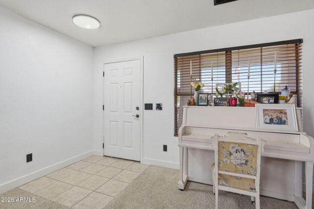 2985 W GOLDMINE MOUNTAIN Drive, San Tan Valley, AZ 85144