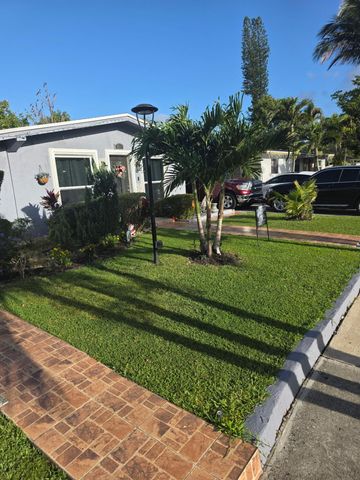 621 SW 56th Avenue, Margate, FL 33068