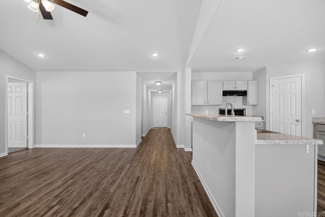 2096 River Birch Trail, Bauxite, AR 72011