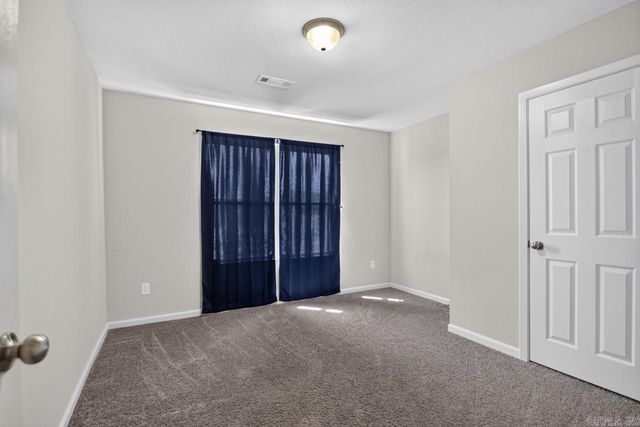 2096 River Birch Trail, Bauxite, AR 72011