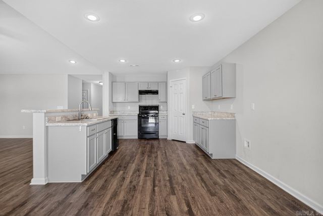 2096 River Birch Trail, Bauxite, AR 72011