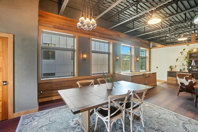 1628 Central Parkway, Cincinnati, OH 45202