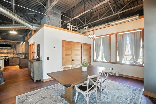 1628 Central Parkway, Cincinnati, OH 45202