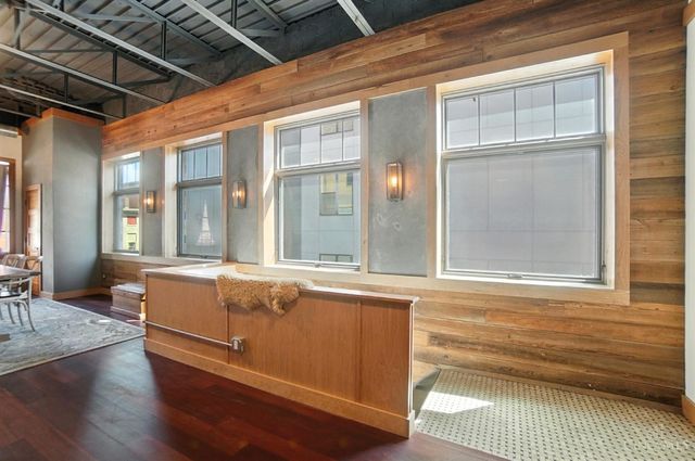 1628 Central Parkway, Cincinnati, OH 45202