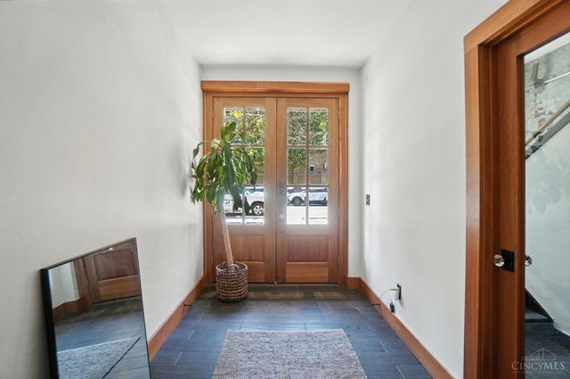 1628 Central Parkway, Cincinnati, OH 45202