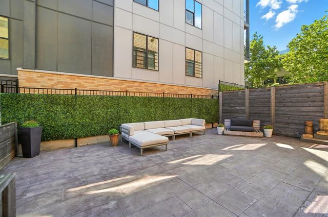 1628 Central Parkway, Cincinnati, OH 45202