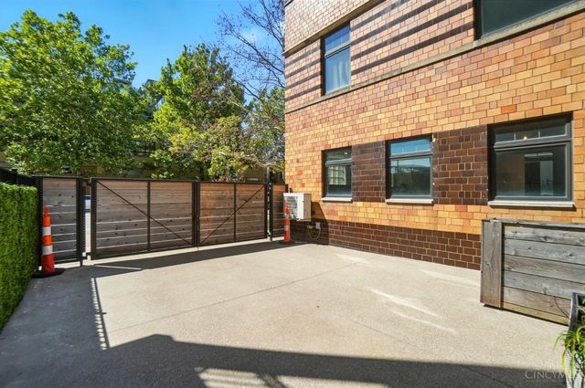 1628 Central Parkway, Cincinnati, OH 45202