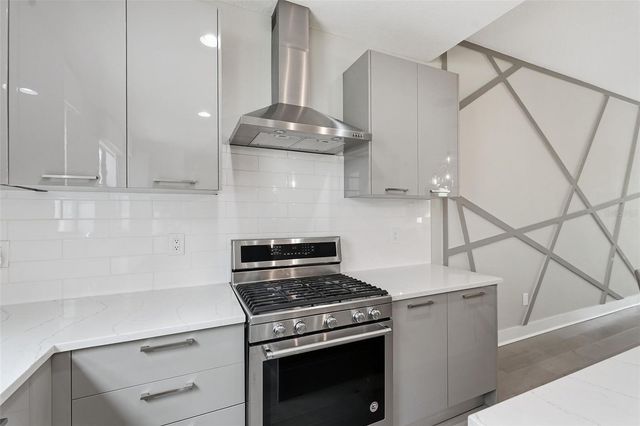 2511 N GRADY AVENUE 89, Tampa, FL 33607