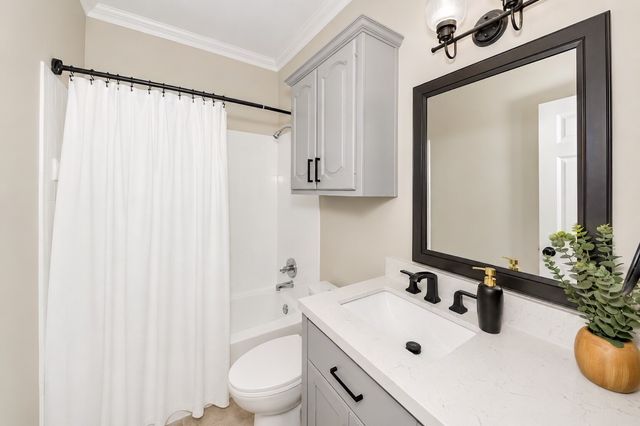 3817 Ganzer Road W, Denton, TX 76207