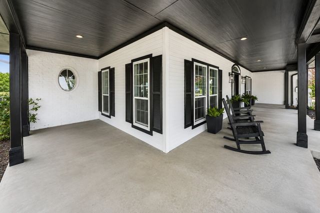 3817 Ganzer Road W, Denton, TX 76207