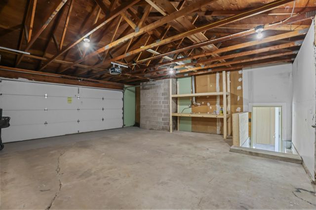 4413 Bramblewood Avenue, Vadnais Heights, MN 55127