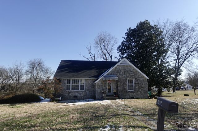 305 8th Ave, S, Lewisburg, TN 37091