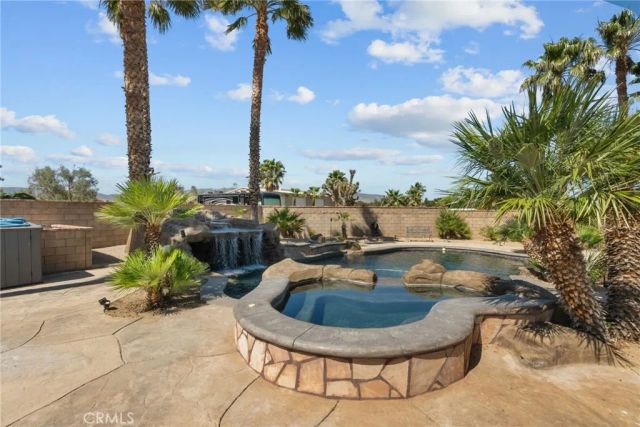 40139 15th West, Palmdale, CA 93551