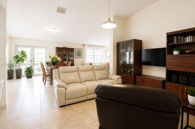 7251 SW 113th Ct Circle, Miami, FL 33173