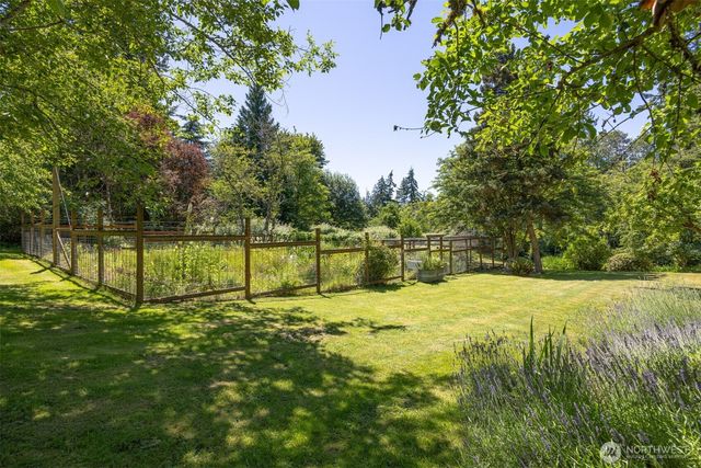 3106 30th Street, Bellingham, WA 98225