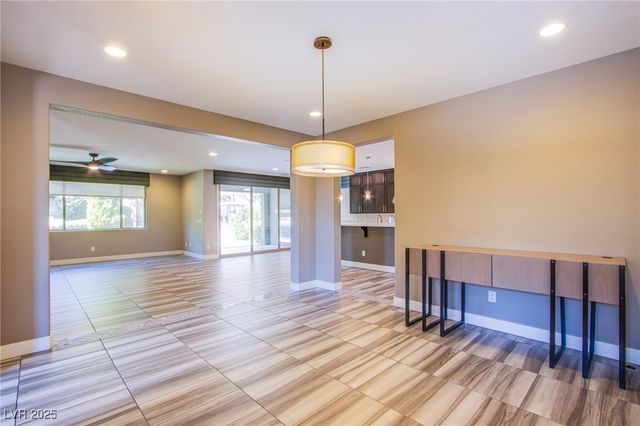 5863 Glory Heights Drive, Las Vegas, NV 89135