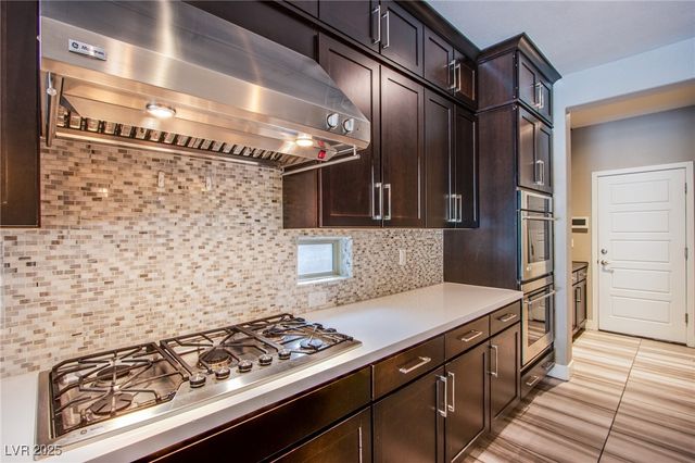 5863 Glory Heights Drive, Las Vegas, NV 89135