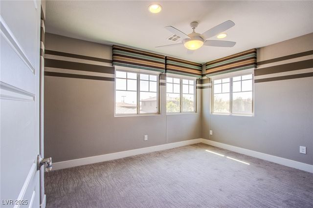 5863 Glory Heights Drive, Las Vegas, NV 89135