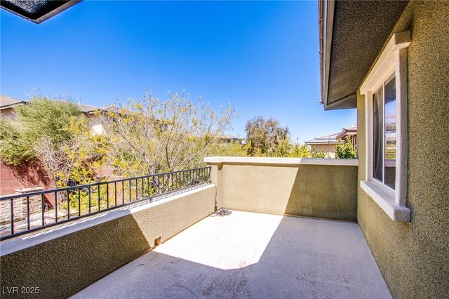 5863 Glory Heights Drive, Las Vegas, NV 89135