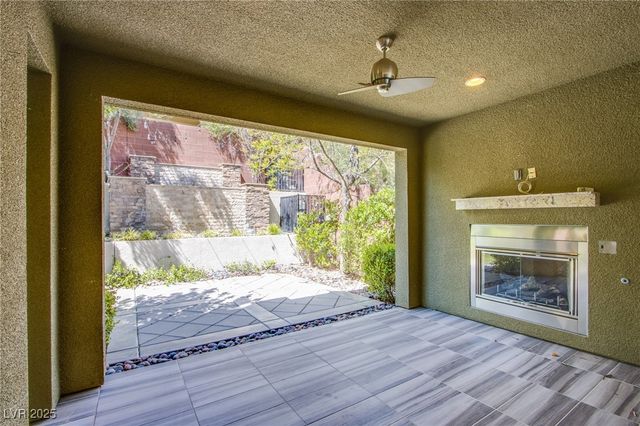 5863 Glory Heights Drive, Las Vegas, NV 89135