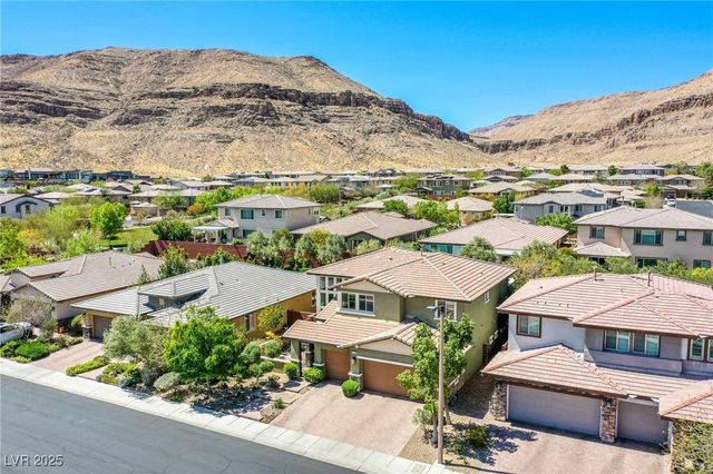 5863 Glory Heights Drive, Las Vegas, NV 89135