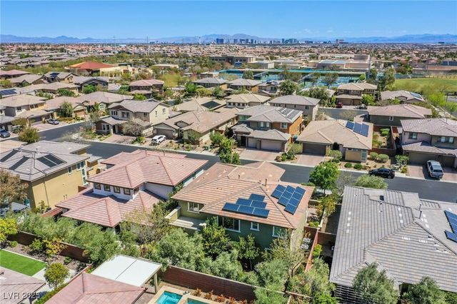 5863 Glory Heights Drive, Las Vegas, NV 89135