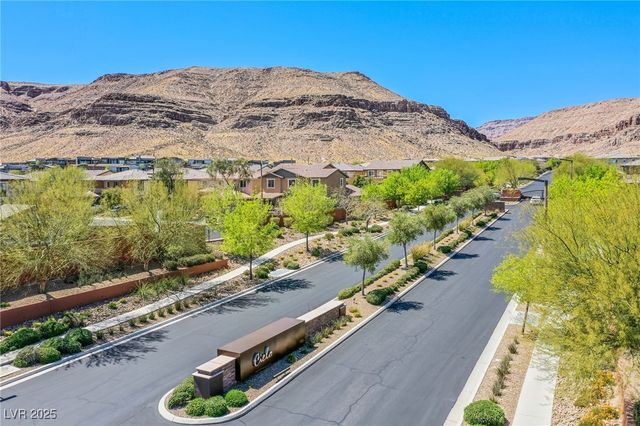 5863 Glory Heights Drive, Las Vegas, NV 89135