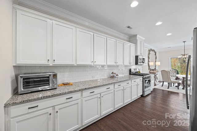 632 Amber Meadows Way, Tega Cay, SC 29708