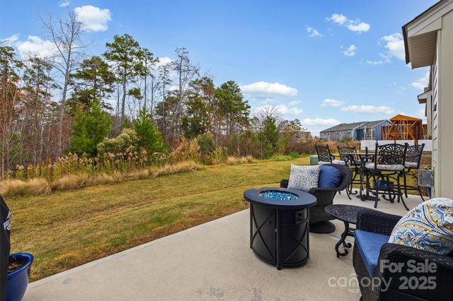 632 Amber Meadows Way, Tega Cay, SC 29708