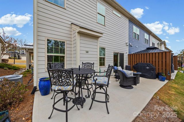 632 Amber Meadows Way, Tega Cay, SC 29708