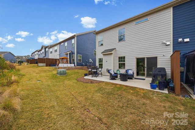 632 Amber Meadows Way, Tega Cay, SC 29708