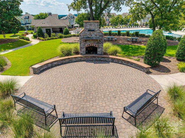 632 Amber Meadows Way, Tega Cay, SC 29708