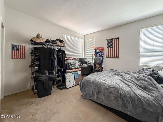 112 Forrester Court, Simi Valley, CA 93065