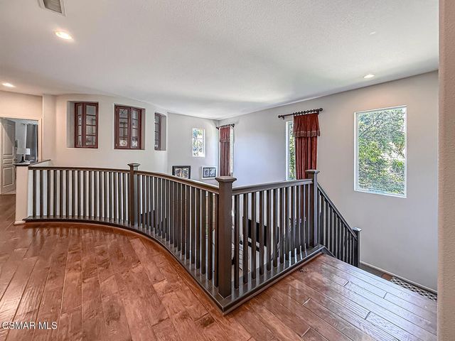 112 Forrester Court, Simi Valley, CA 93065