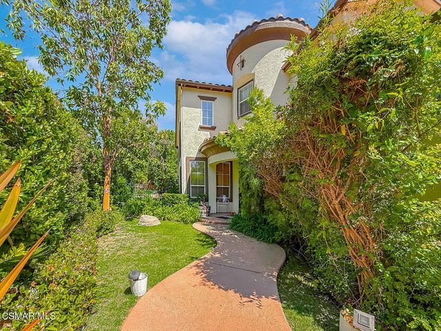 112 Forrester Court, Simi Valley, CA 93065