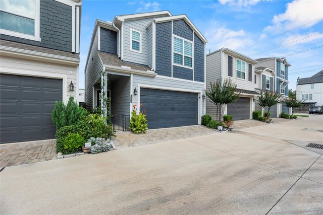 1523 Canter Bayou Way, Houston, TX 77043