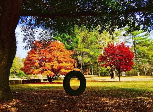 2324 E Cherokee Drive, Woodstock, GA 30188