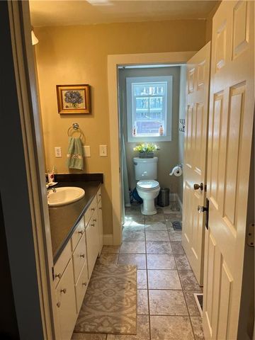 2324 E Cherokee Drive, Woodstock, GA 30188