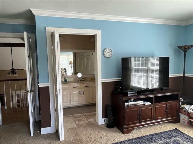 2324 E Cherokee Drive, Woodstock, GA 30188