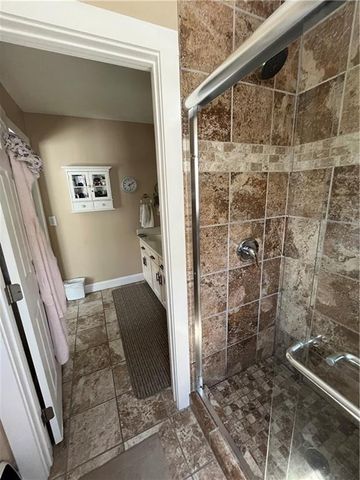 2324 E Cherokee Drive, Woodstock, GA 30188