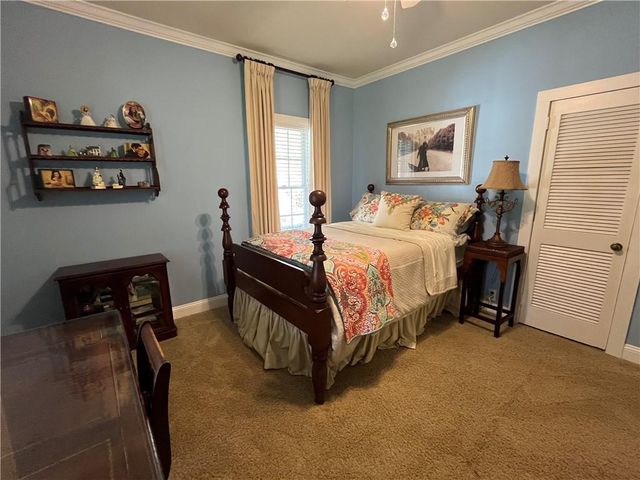 2324 E Cherokee Drive, Woodstock, GA 30188